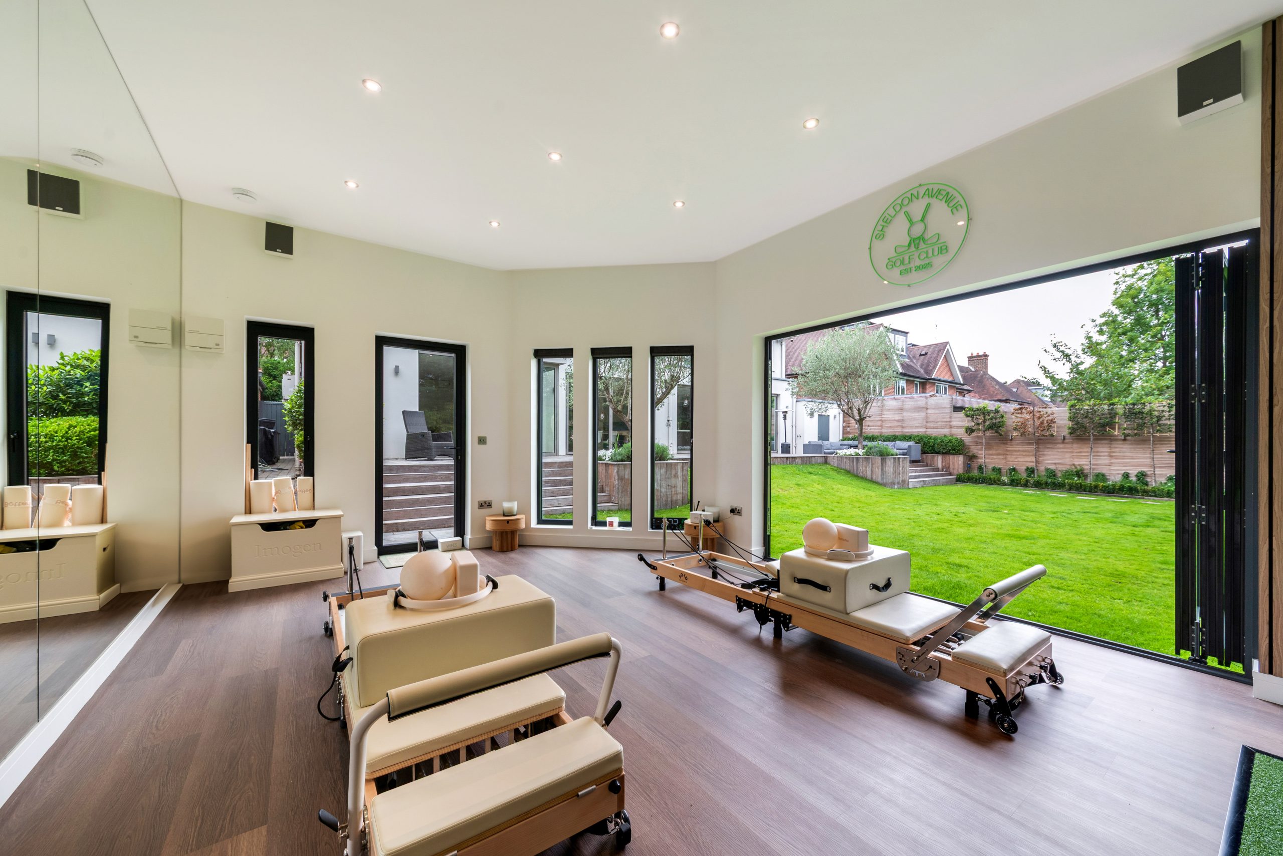 TOM_4841 luxury garden room london