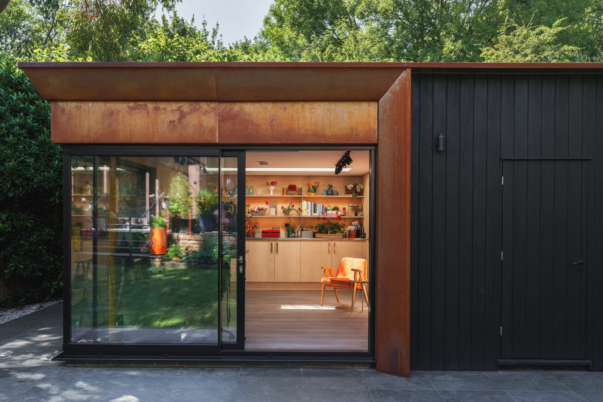 luxury garden studio london