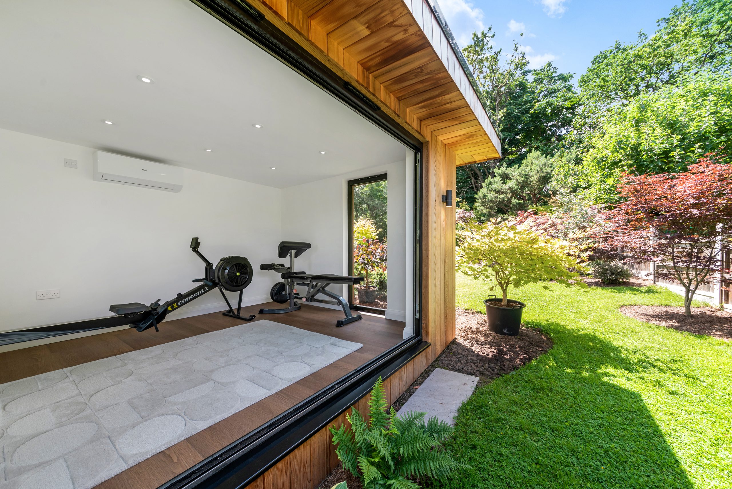 TOM_4752 luxury garden studio london