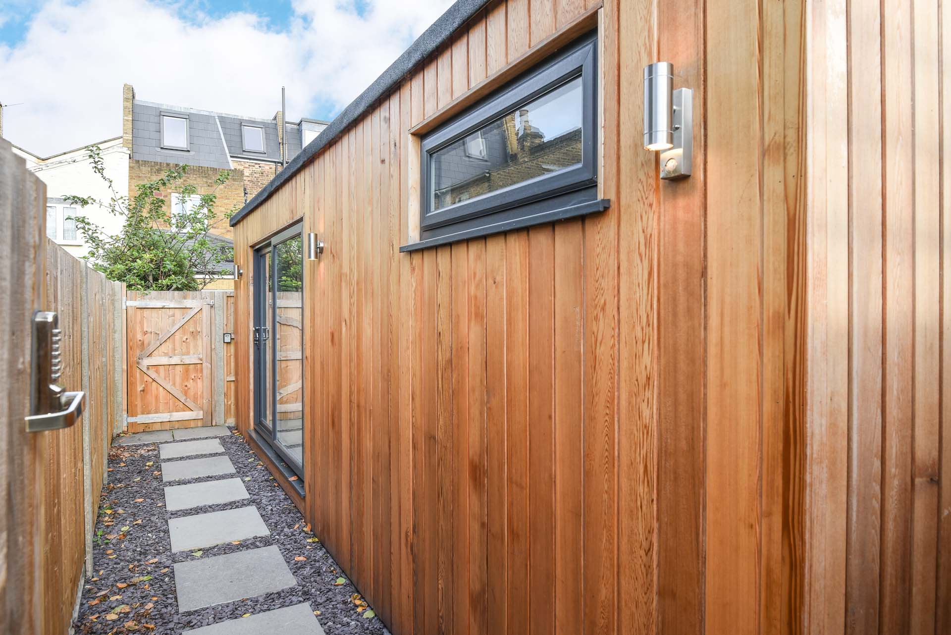 Garden room for Airbnb in Essex