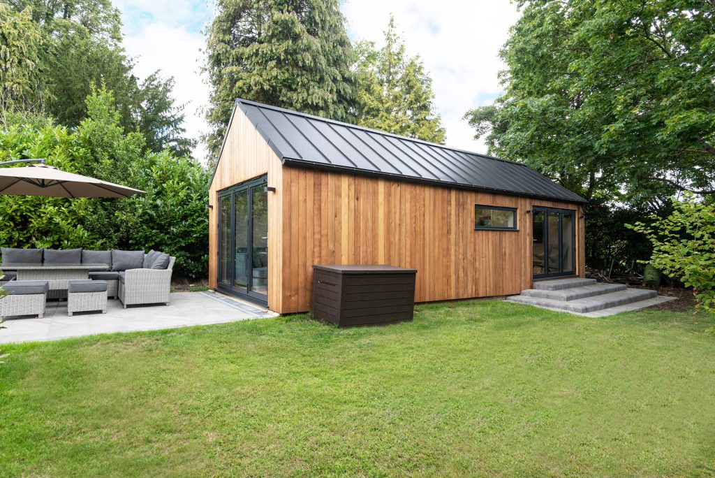 007 Bespoke garden room in Essex and London