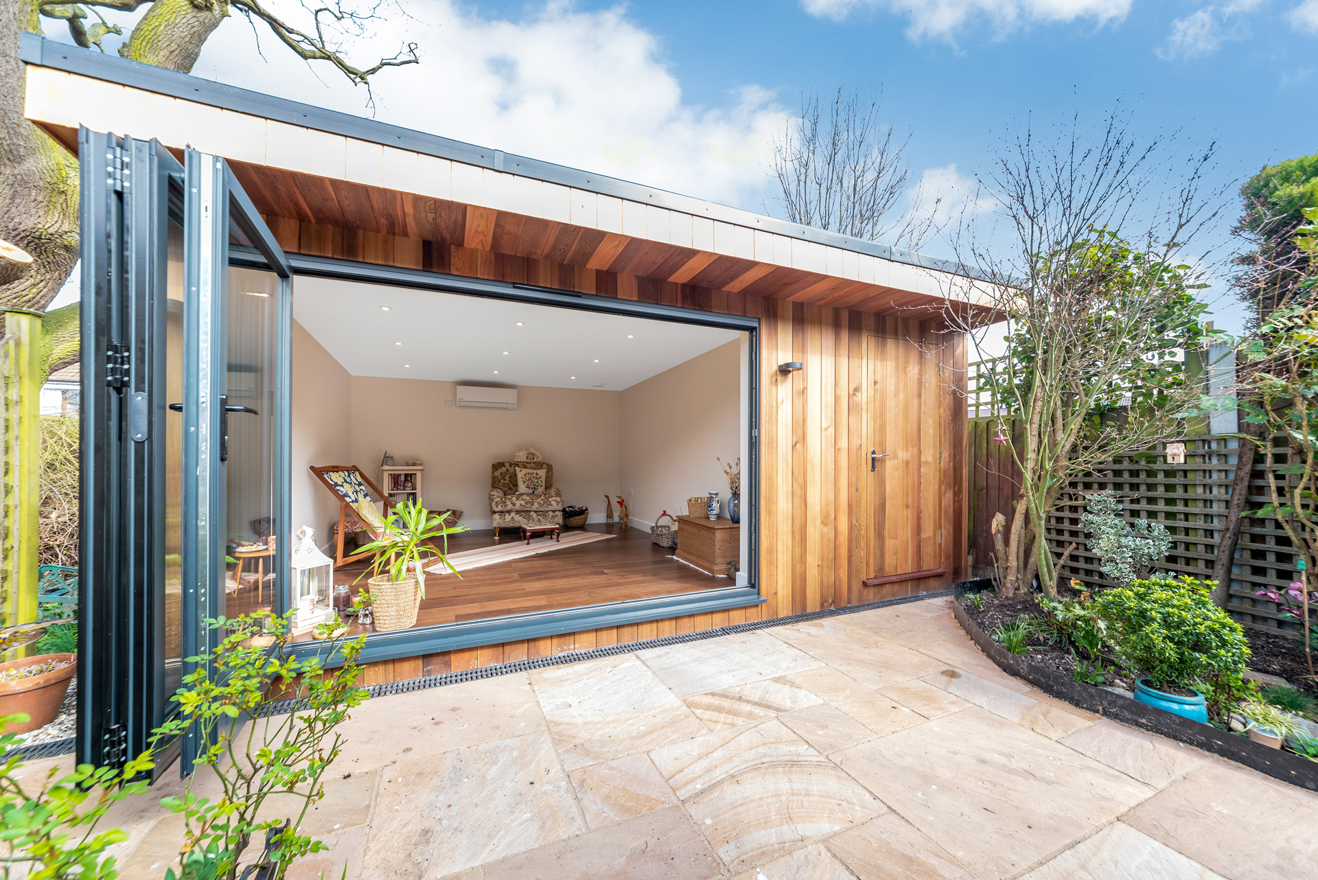 Contemporary garden rooms in Essex