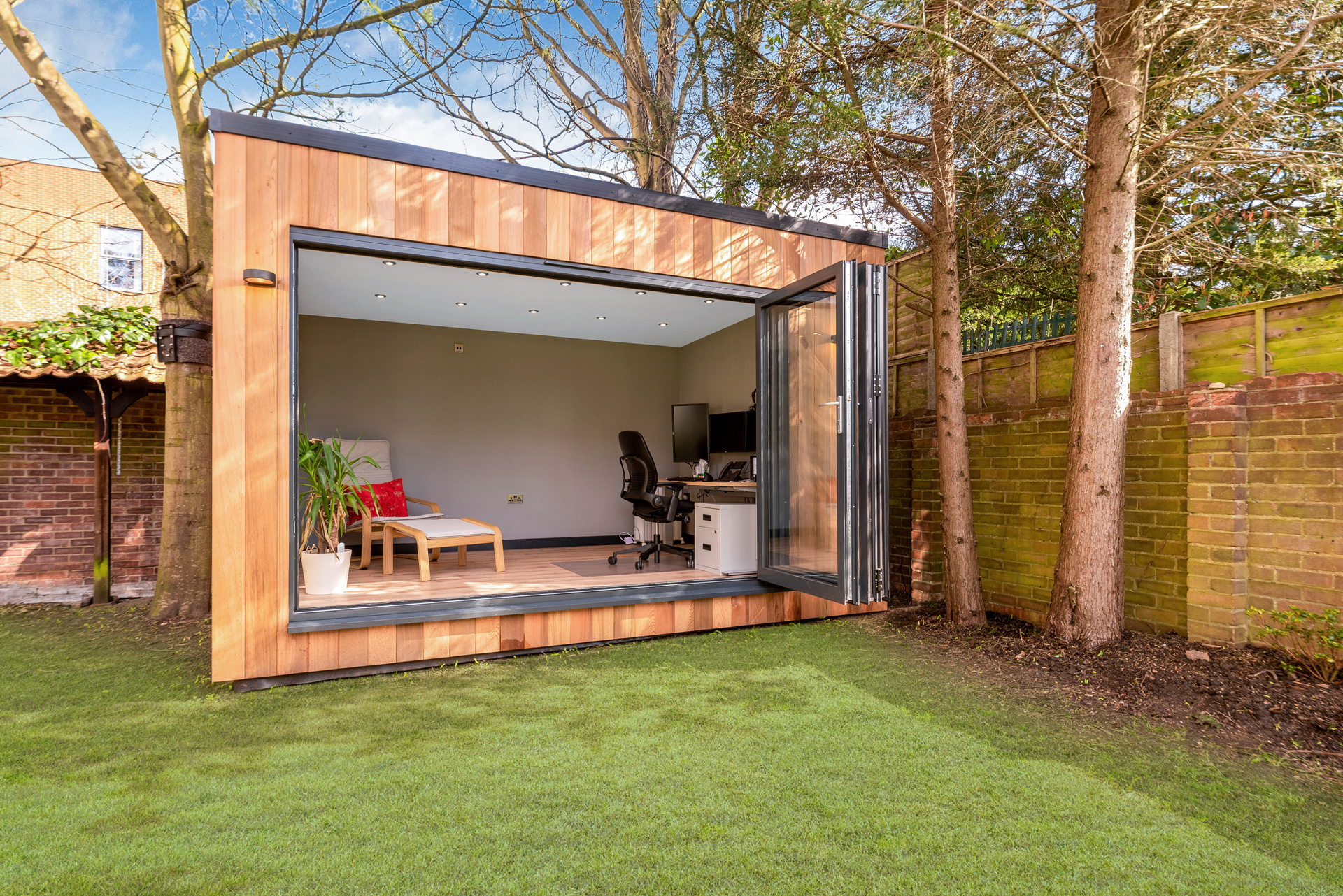 Small garden office in Essex