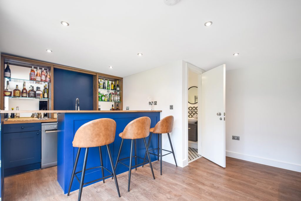 Luxury garden room bars