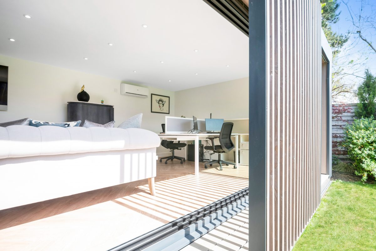 Contemporary Garden Room Hertfordshire Hawksbeck