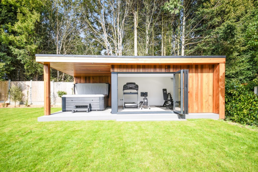 Large Garden Room – Brentwood, Essex Cedar garden room Essex Longaford