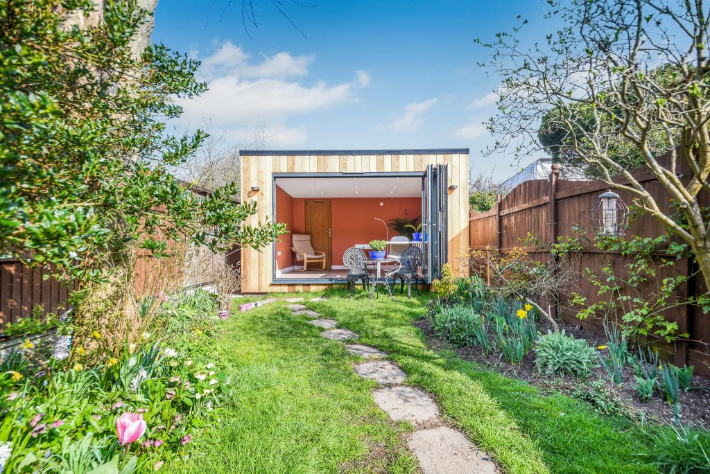 TOM_9932 bespoke garden rooms cambs