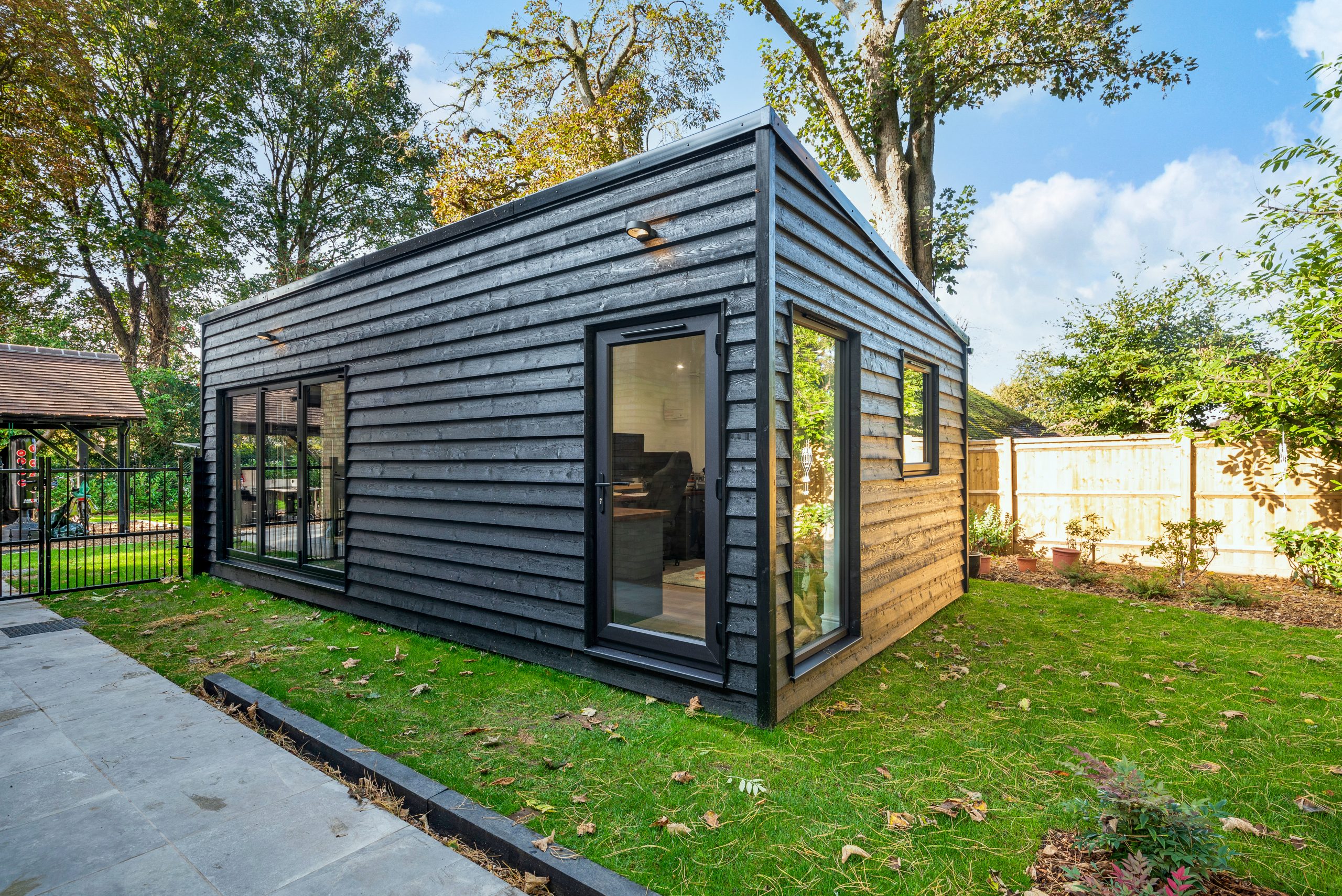 insulated garden rooms london