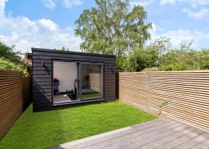 garden room in small garden