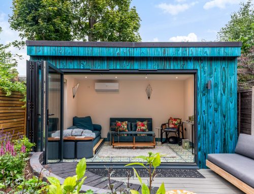 Quirky Lounging Garden RoomNewham, London