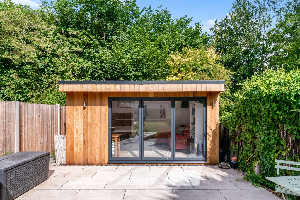 Garden room gyms & studios in Bucks