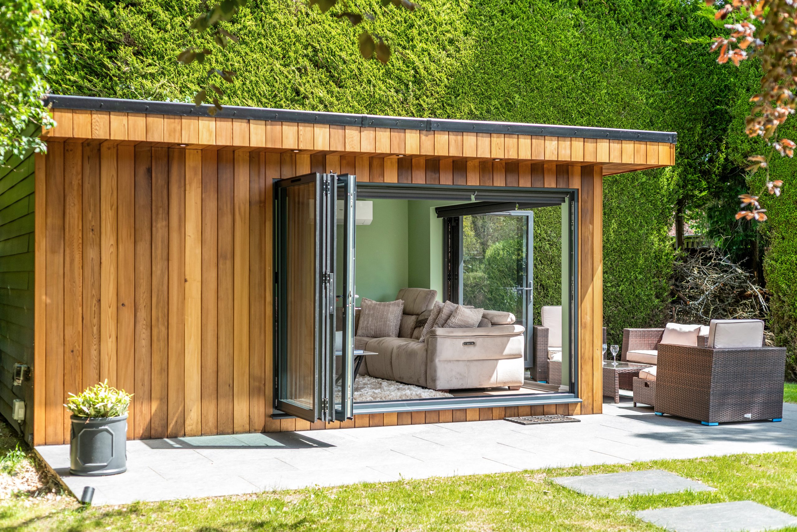 Modern Garden Room EscapeWest Byfleet, Surrey